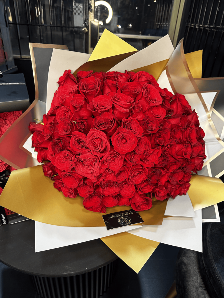 Bouquet Buchón 100 Rosas